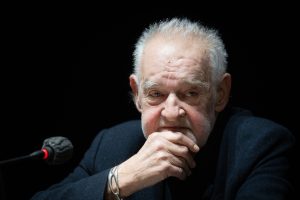 Πέθανε ο εμβληματικός σκηνοθέτης Μπέλα Ταρ