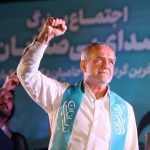 Ιράν: «ΗΠΑ και Ισραήλ σπέρνουν χάος και αταξία» λέει ο Πεζεσκιάν – Βίντεο με πυροβολισμούς κατά διαδηλωτών