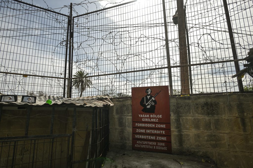 Νέο προκλητικό παραλήρημα της Τουρκίας: «Θηριωδίες στην Κύπρο από συμμορίες Ρωμιών»