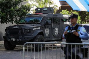 Ονδούρα: Πέταξαν στο κεφάλι βουλευτή εκρηκτικό μηχανισμό έξω από το Κοινοβούλιο