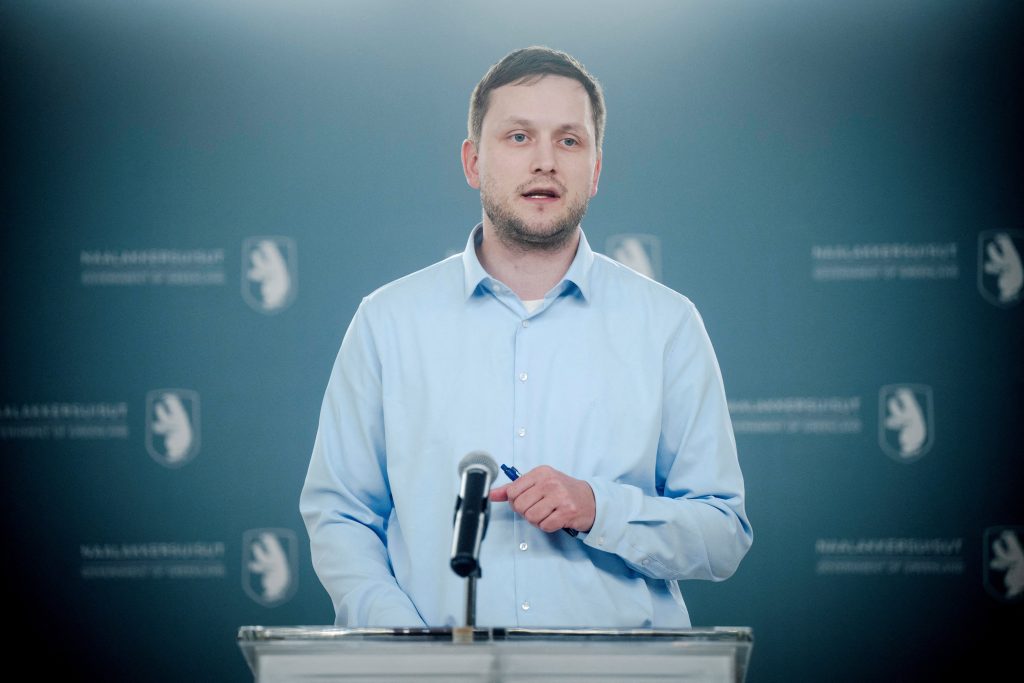 Ο πρωθυπουργός της Γροιλανδίας θέλει να αποκαταστήσει την επικοινωνία με τις ΗΠΑ μετά τις δηλώσεις Τραμπ