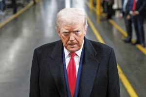 Η πολιτική χωρίς φραγμούς και χωρίς μέτρο