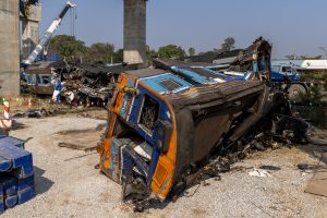 Ταϊλάνδη: Δύο νεκροί από νέα πτώση γερανού σε εργοτάξιο στα προάστια της Μπανγκόκ