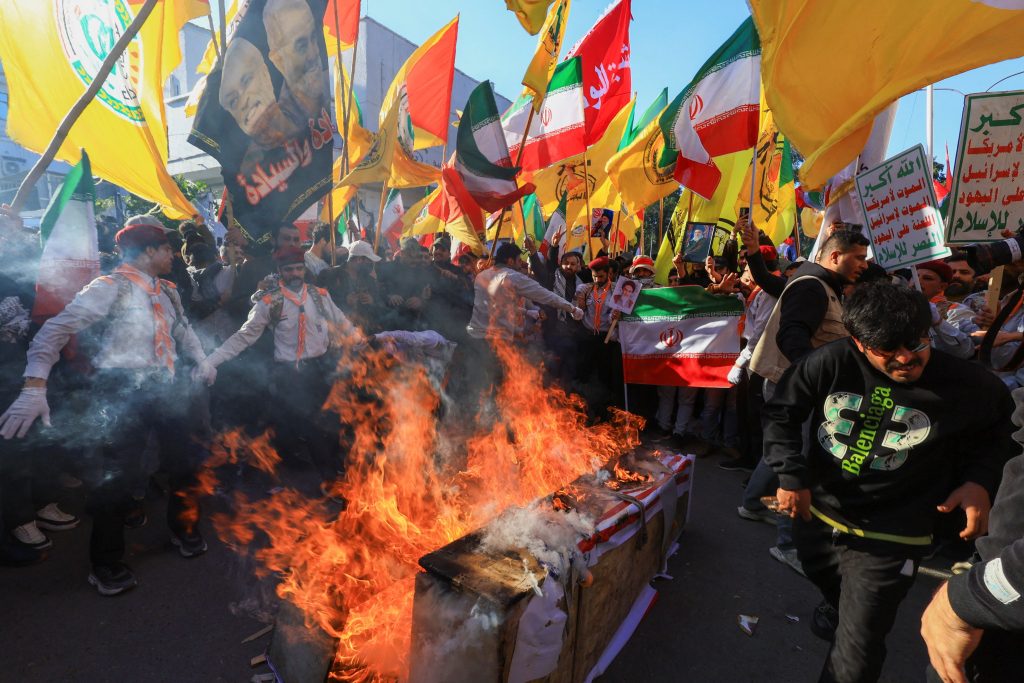 Διαδηλώσεις στο Ιράν: Το διαδίκτυο παραμένει σχεδόν κλειστό μετά από 200 ώρες μπλακάουτ