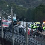 Σιδηροδρομική τραγωδία στην Ισπανία: Τουλάχιστον 40 νεκροί, φόβοι για αύξηση του αριθμού – Συγκλονίζουν οι μαρτυρίες επιζώντων