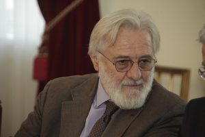 «Καποδίστριας»: Το γεύμα των ΝΕΩΝ με τον Γιάννη Σμαραγδή – Οι αποκαλύψεις του σκηνοθέτη για την ταινία