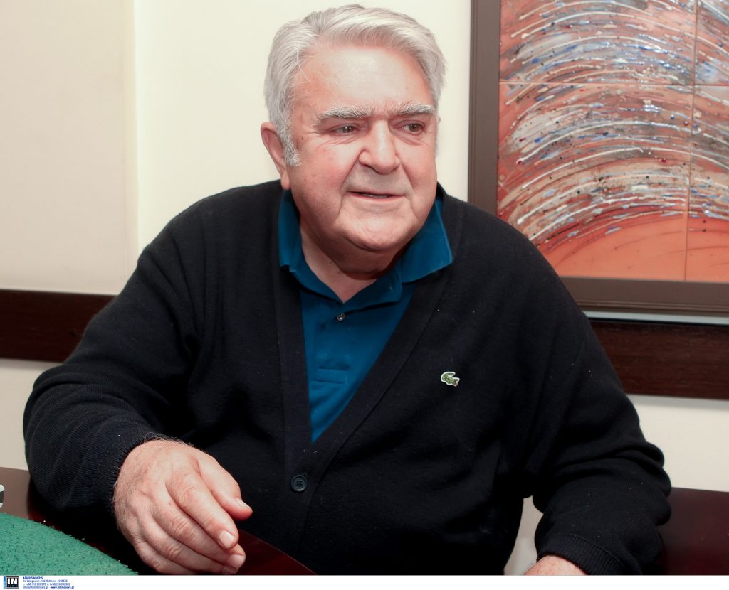 Πασχάλης Τερζής: Μεταφέρθηκε σε νοσοκομείο με αναπνευστικά προβλήματα