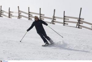 Ο χειμώνας στο «ζενίθ»: Ποια χιονοδρομικά κέντρα είναι ανοιχτά