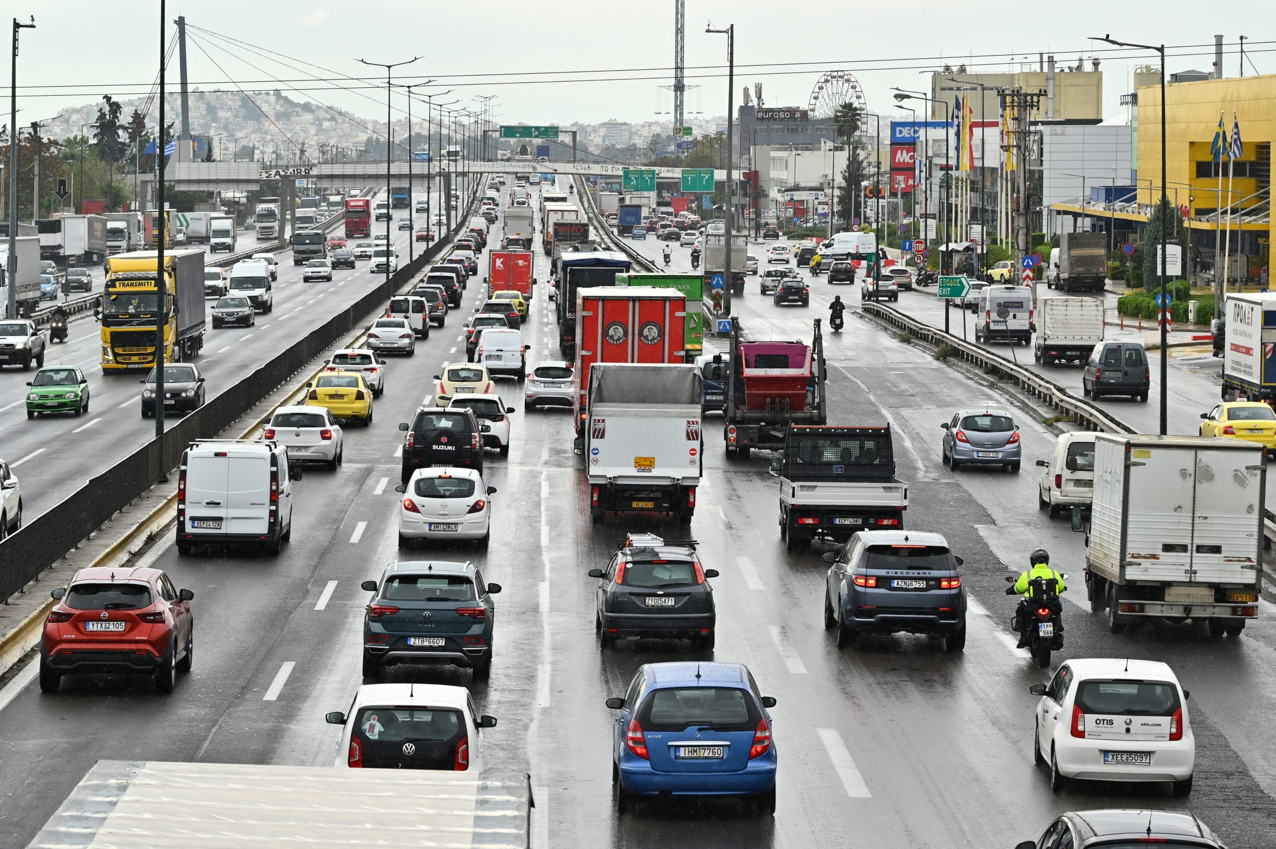 &Kappa;&upsilon;&kappa;&lambda;&omicron;&phi;&omicron;&rho;&iota;&alpha;&kappa;ό &chi;ά&omicron;&sigmaf;: &Mu;&pi;&lambda;&omicron;&kappa;&alpha;&rho;&iota;&sigma;&mu;έ&nu;&omicron;&sigmaf; &omicron; &Kappa;&eta;&phi;&iota;&sigma;ό&sigmaf;, &kappa;&alpha;&theta;&upsilon;&sigma;&tau;&epsilon;&rho;ή&sigma;&epsilon;&iota;&sigmaf; &sigma;&tau;&eta;&nu; &Alpha;&tau;&tau;&iota;&kappa;ή &Omicron;&delta;ό &kappa;&alpha;&iota; ά&lambda;&lambda;&alpha; &sigma;&eta;&mu;&epsilon;ί&alpha;