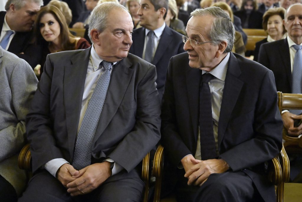 Ο «οικοδεσπότης» Σαμαράς, ο «επισκέπτης» Καραμανλής, ο εκπρόσωπος Μαξίμου – Τι θα γίνει στις 2 Φεβρουαρίου, τι προηγήθηκε