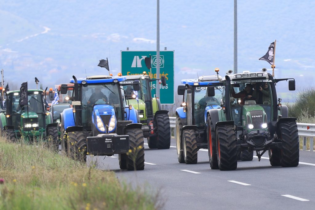 Μετά τα μπλόκα, τι;