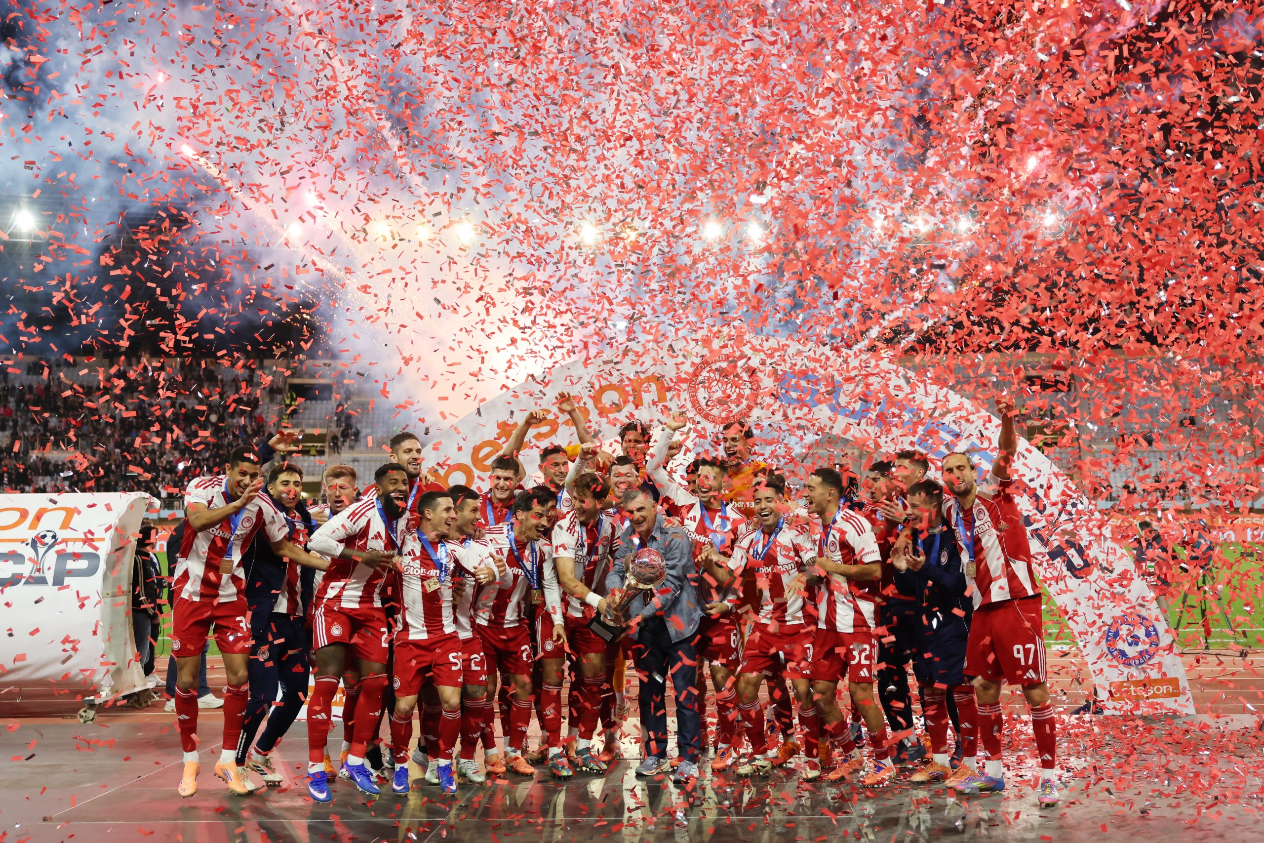 &Sigma;&upsilon;&gamma;&chi;&alpha;&rho;&eta;&tau;ή&rho;&iota;&alpha; &tau;&eta;&sigmaf; &Kappa;&Alpha;&Epsilon; &Omicron;&lambda;&upsilon;&mu;&pi;&iota;&alpha;&kappa;ό&sigmaf; &sigma;&tau;&eta;&nu; &pi;&omicron;&delta;&omicron;&sigma;&phi;&alpha;&iota;&rho;&iota;&kappa;ή &omicron;&mu;ά&delta;&alpha; &gamma;&iota;&alpha; &tau;&omicron; Betsson Super Cup