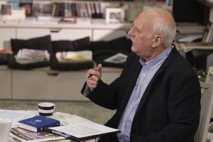 Γιώργος Παπαδάκης: Η ανακοίνωση του νοσοκομείου για την αιτία του θανάτου του – «Παρά τις υπεράνθρωπες προσπάθειες κατέληξε»