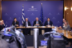 Αγρότες: Όσα προβλέπουν οι έξι παρεμβάσεις της κυβέρνησης