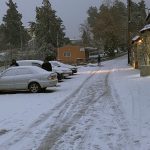 Live η πορεία της κακοκαιρίας: 112, κλειστά σχολεία και χιόνια – Κόκκινος συναγερμός για 5 Περιφέρειες