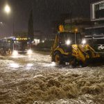 «Σαρώνει» την Αττική η κακοκαιρία – Εικόνες και βίντεο από περιοχές με έντονα πλημμυρικά φαινόμενα