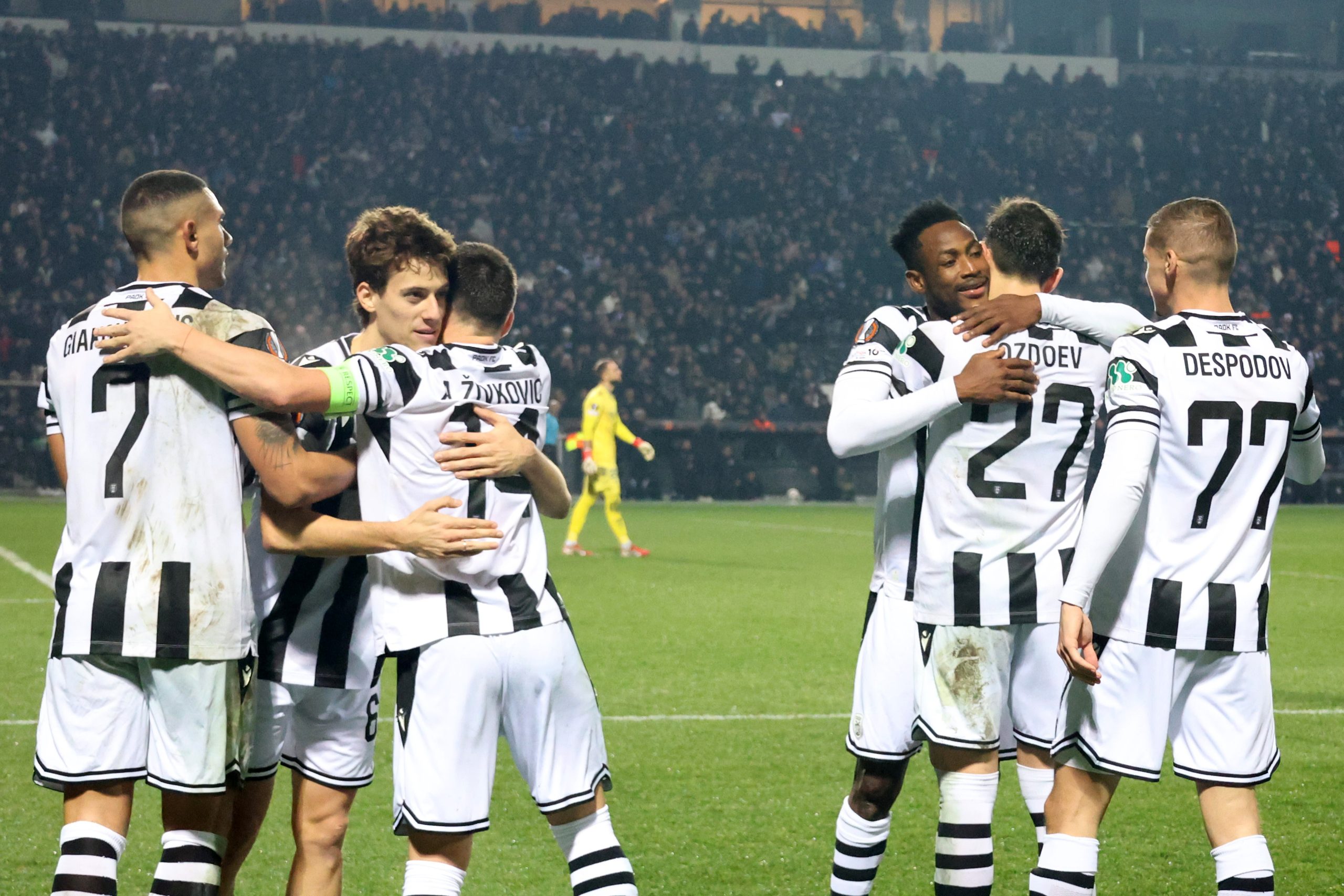 &Pi;&Alpha;&Omicron;&Kappa;-&Mu;&pi;έ&tau;&iota;&sigmaf; 2-0: &Alpha;&gamma;&rho;ί&epsilon;&psi;&epsilon; &mu;&epsilon; &Kappa;&omega;&nu;&sigma;&tau;&alpha;&nu;&tau;έ&lambda;&iota;&alpha;, &nu;ί&kappa;&eta;&sigma;&epsilon;, &pi;&rho;&omicron;&kappa;&rho;ί&theta;&eta;&kappa;&epsilon; &sigma;&tau;&alpha; &pi;&lambda;έ&iota; &omicron;&phi; &kappa;&alpha;&iota; &beta;&lambda;έ&pi;&epsilon;&iota; 8&alpha;&delta;&alpha;