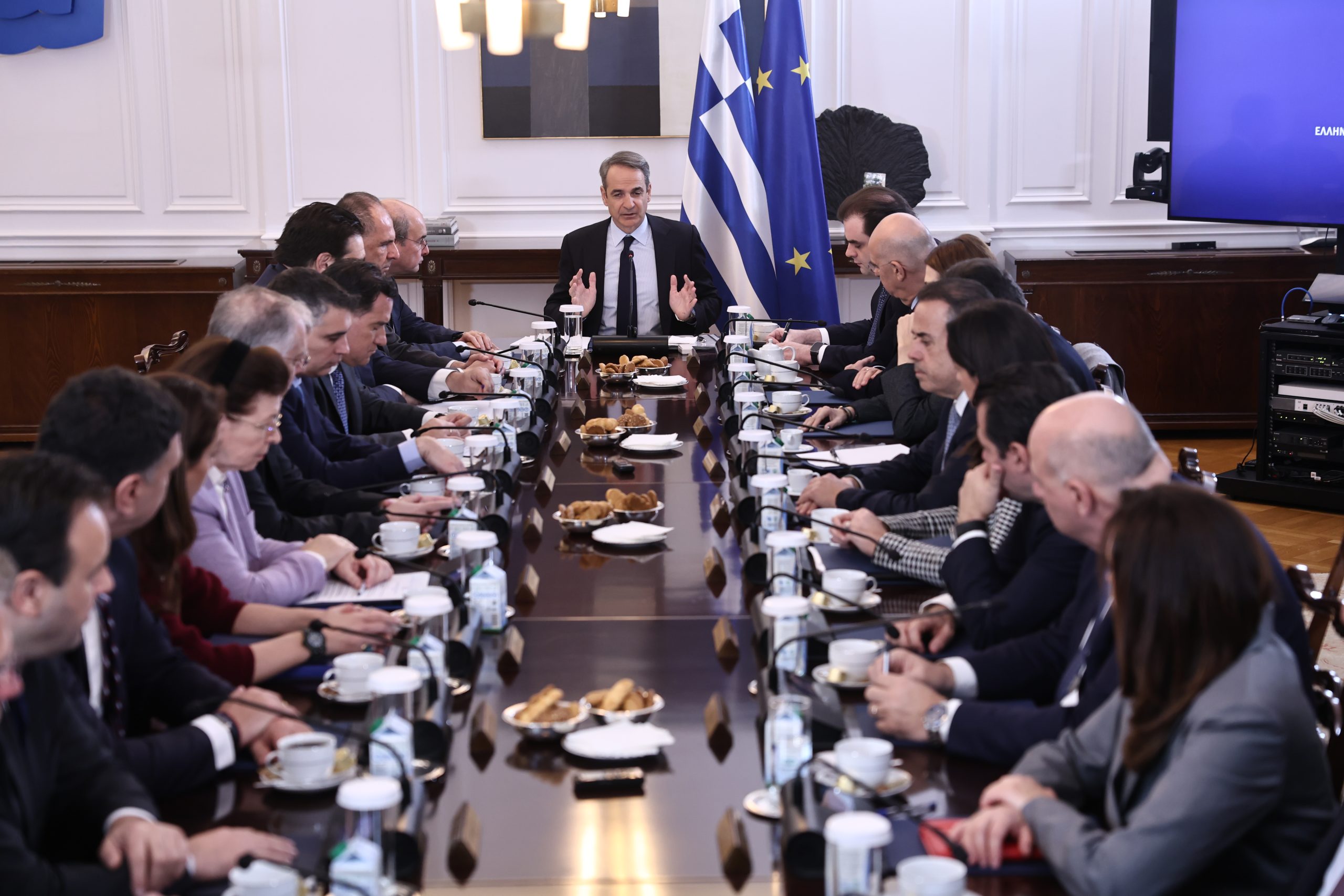 &Mu;&eta;&tau;&sigma;&omicron;&tau;ά&kappa;&eta;&sigmaf;: &Psi;ή&phi;&omicron;&sigmaf; &alpha;&pi;ό &tau;&omicron; &sigma;&pi;ί&tau;&iota; &kappa;&alpha;&iota; &sigma;&tau;&iota;&sigmaf; &epsilon;&theta;&nu;&iota;&kappa;έ&sigmaf; &epsilon;&kappa;&lambda;&omicron;&gamma;έ&sigmaf; &ndash; T&omicron; &sigma;&chi;έ&delta;&iota;&omicron; &gamma;&iota;&alpha; &tau;&omicron;&upsilon;&sigmaf; &alpha;&pi;&omicron;&delta;ή&mu;&omicron;&upsilon;&sigmaf;