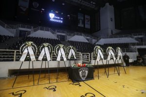 ΠΑΟΚ: Συγκίνηση και φόρος τιμής στο Παλατάκι για τα θύματα της τραγωδίας στη Ρουμανία