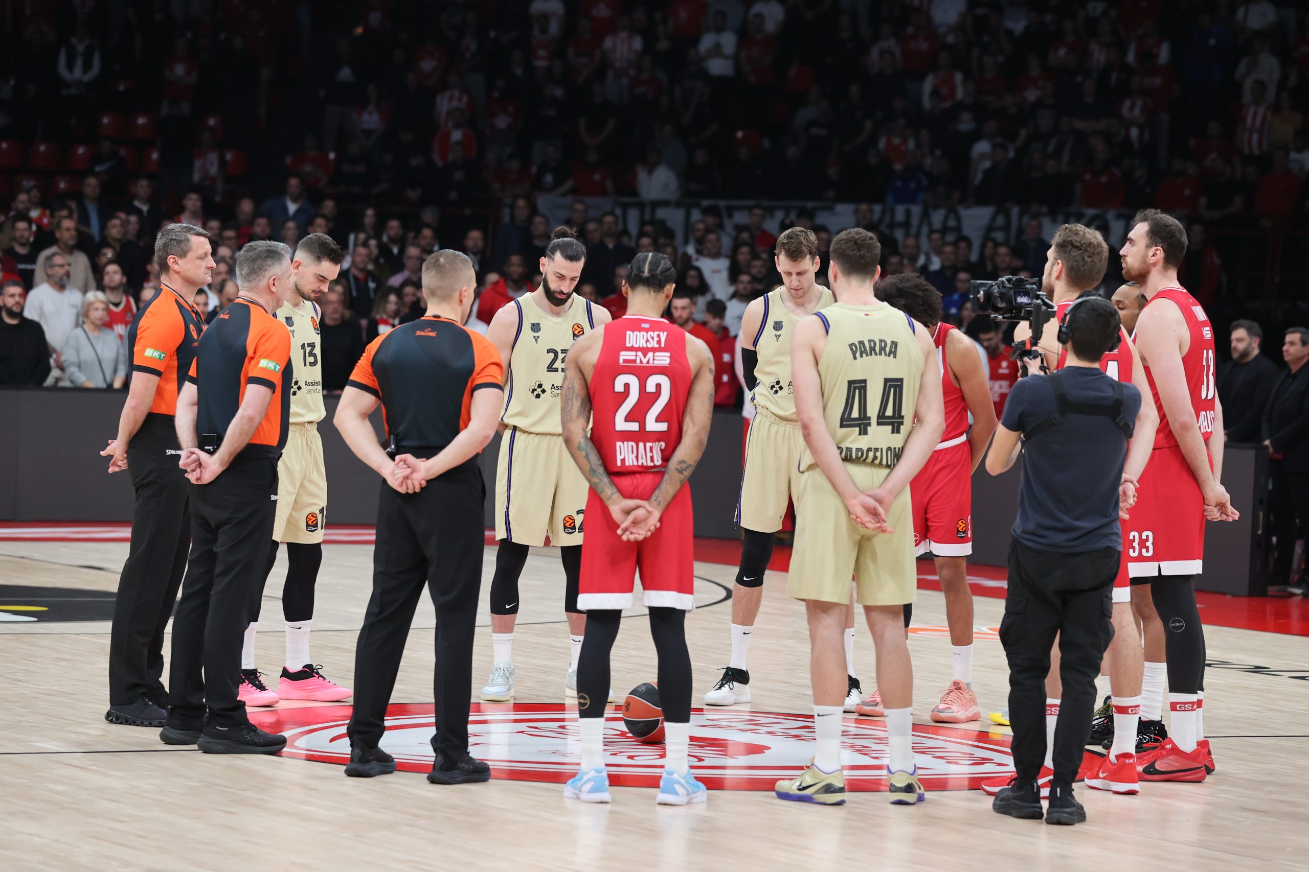 &Omicron;&lambda;&upsilon;&mu;&pi;&iota;&alpha;&kappa;ό&sigmaf;: &Epsilon;&nu;ό&sigmaf; &lambda;&epsilon;&pi;&tau;&omicron;ύ &sigma;&iota;&gamma;ή &kappa;&alpha;&iota; &pi;&alpha;&nu;ό &sigma;&tau;&eta; &mu;&nu;ή&mu;&eta; &tau;&omega;&nu; &theta;&upsilon;&mu;ά&tau;&omega;&nu; &tau;&omicron;&upsilon; &Pi;&Alpha;&Omicron;&Kappa;