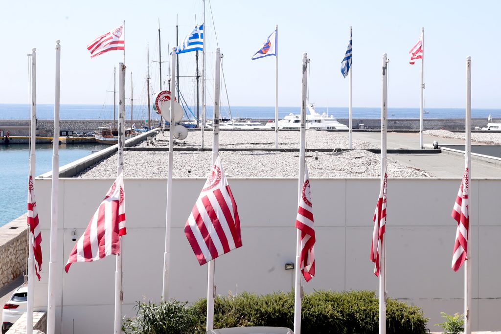 Συλλυπητήρια της ΠΑΕ Ολυμπιακός για την τραγωδία με τους οπαδούς του ΠΑΟΚ στη Ρουμανία