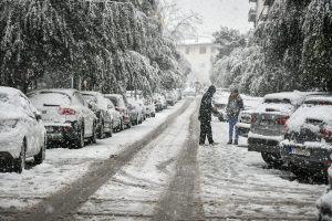 Καιρός: Χιόνια στην Αττική ή μόνο τσουχτερό κρύο; Τα μετεωρολογικά μοντέλα… διχάζουν