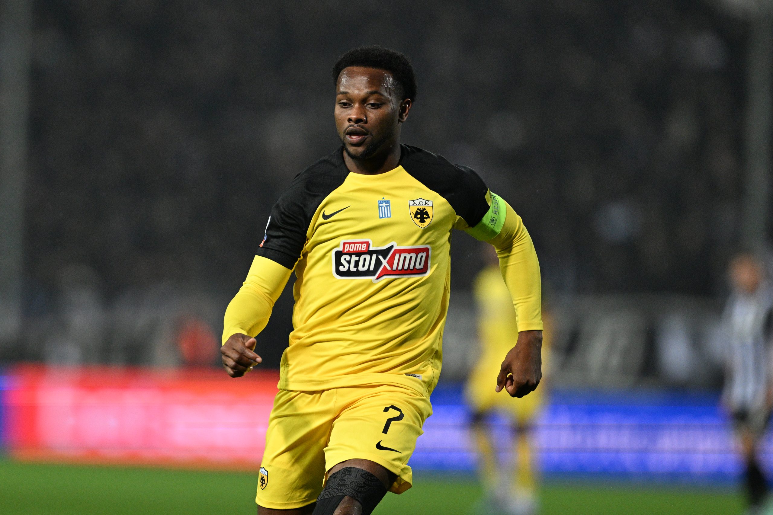 &Pi;&rho;&omicron;&tau;ά&theta;&eta;&kappa;&epsilon; &sigma;&tau;&omicron;&nu; &Pi;&alpha;&nu;&alpha;&theta;&eta;&nu;&alpha;ϊ&kappa;ό &omicron; &Lambda;&iota;&beta;ά&iota; &Gamma;&kappa;&alpha;&rho;&sigma;ί&alpha;