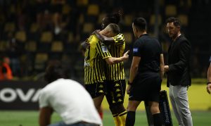 Τα 50, το τάκλιν… αισιοδοξίας και η αλλαγή «φρουράς»