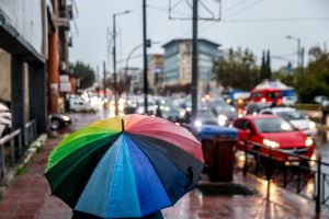 Καιρός: Στο «κόκκινο» η Τετάρτη με τοπικά έντονα και επικίνδυνα φαινόμενα –  Η πρόγνωση της Ελίνας Καρέτσου