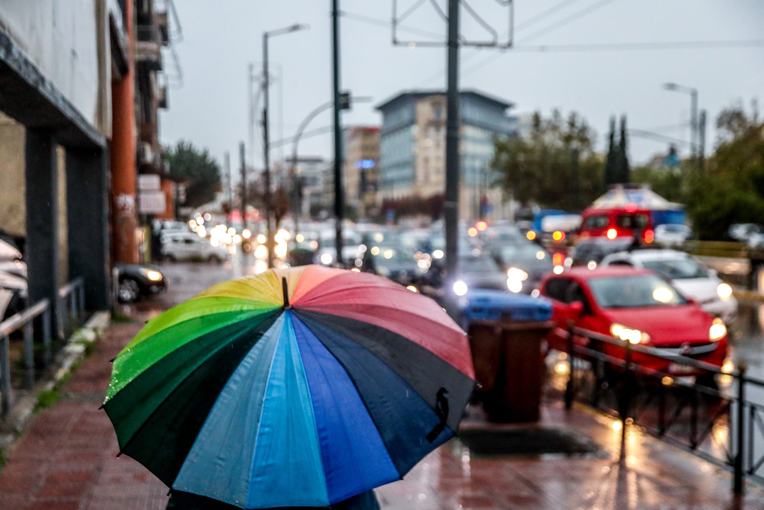 &Kappa;&alpha;&iota;&rho;ό&sigmaf;: &Sigma;&tau;&omicron; &laquo;&kappa;ό&kappa;&kappa;&iota;&nu;&omicron;&raquo; &eta; &Tau;&epsilon;&tau;ά&rho;&tau;&eta; &mu;&epsilon; &tau;&omicron;&pi;&iota;&kappa;ά έ&nu;&tau;&omicron;&nu;&alpha; &kappa;&alpha;&iota; &epsilon;&pi;&iota;&kappa;ί&nu;&delta;&upsilon;&nu;&alpha; &phi;&alpha;&iota;&nu;ό&mu;&epsilon;&nu;&alpha; &ndash; &Eta; &pi;&rho;ό&gamma;&nu;&omega;&sigma;&eta; &tau;&eta;&sigmaf; &Epsilon;&lambda;ί&nu;&alpha;&sigmaf; &Kappa;&alpha;&rho;έ&tau;&sigma;&omicron;&upsilon;