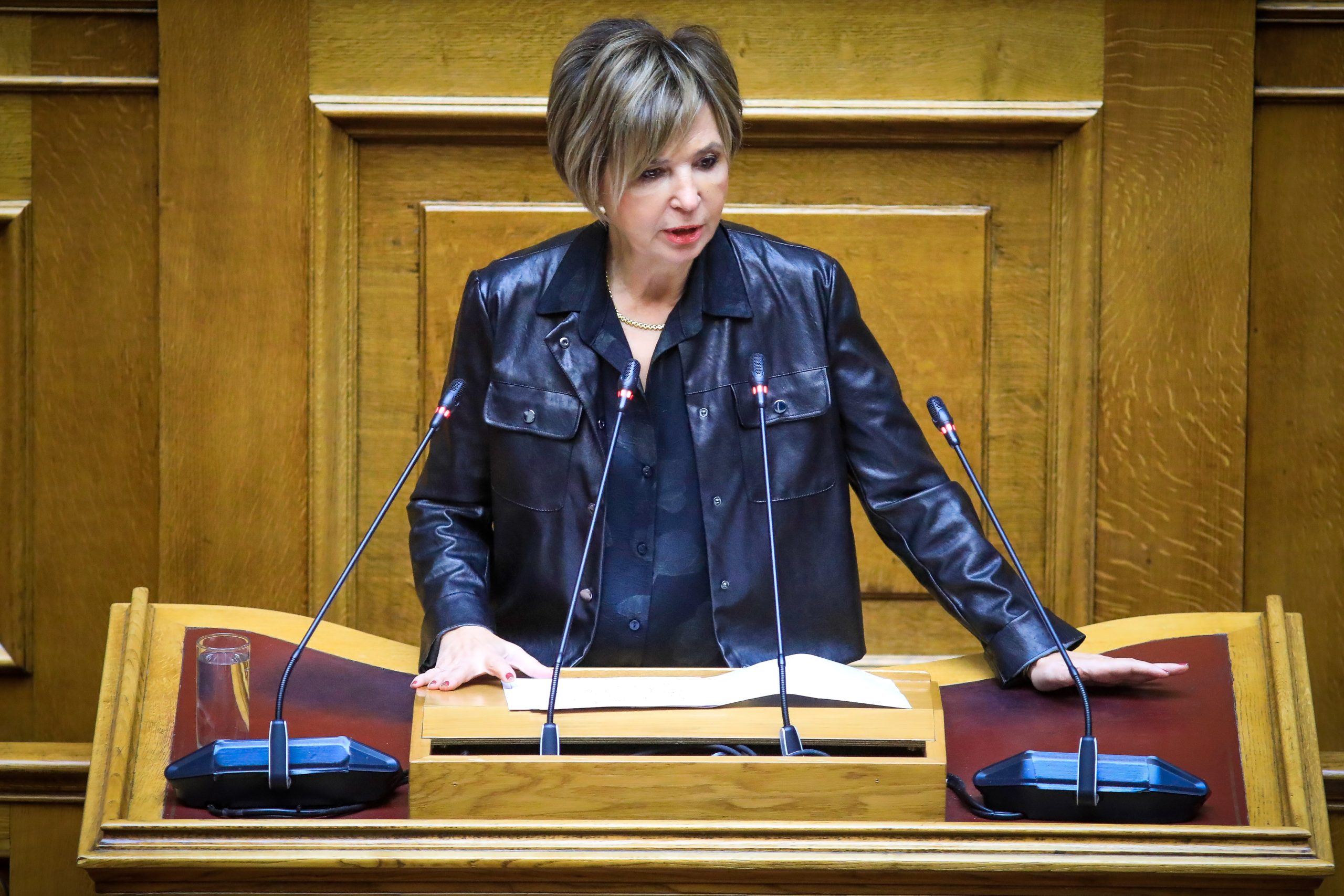 &Tau;&alpha; &laquo;&alpha;&mu;&epsilon;ί&lambda;&iota;&kappa;&tau;&alpha; &epsilon;&rho;&omega;&tau;ή&mu;&alpha;&tau;&alpha;&raquo; &gamma;&iota;&alpha; &tau;&eta;&nu; &pi;&rho;&omicron;&epsilon;&kappa;&lambda;&omicron;&gamma;&iota;&kappa;ή &kappa;&alpha;&mu;&pi;ά&nu;&iota;&alpha; &tau;&eta;&sigmaf; &Nu;&Delta; &ndash; &Epsilon;&rho;ώ&tau;&eta;&sigma;&eta; &Gamma;&epsilon;&rho;&omicron;&beta;&alpha;&sigma;ί&lambda;&eta; &sigma;&tau;&eta; &Beta;&omicron;&upsilon;&lambda;ή &gamma;&iota;&alpha; &tau;&omicron; &delta;&eta;&mu;&omicron;&sigma;ί&epsilon;&upsilon;&mu;&alpha; &tau;&eta;&sigmaf; Haaretz