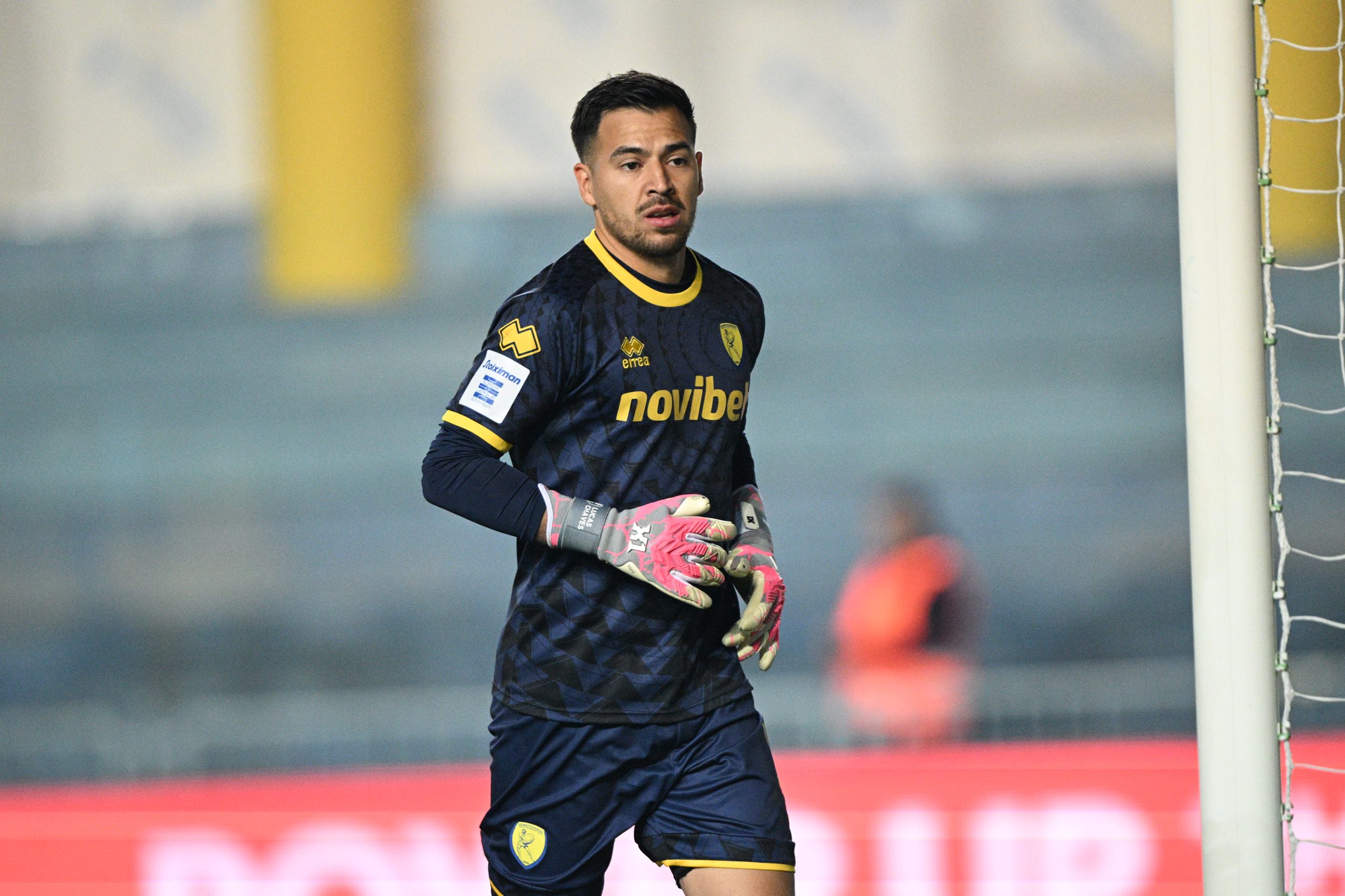 Έ&kappa;&lambda;&epsilon;&iota;&sigma;&epsilon; &Tau;&sigma;ά&beta;&epsilon;&sigmaf; &omicron; &Pi;&alpha;&nu;&alpha;&theta;&eta;&nu;&alpha;ϊ&kappa;ό&sigmaf;