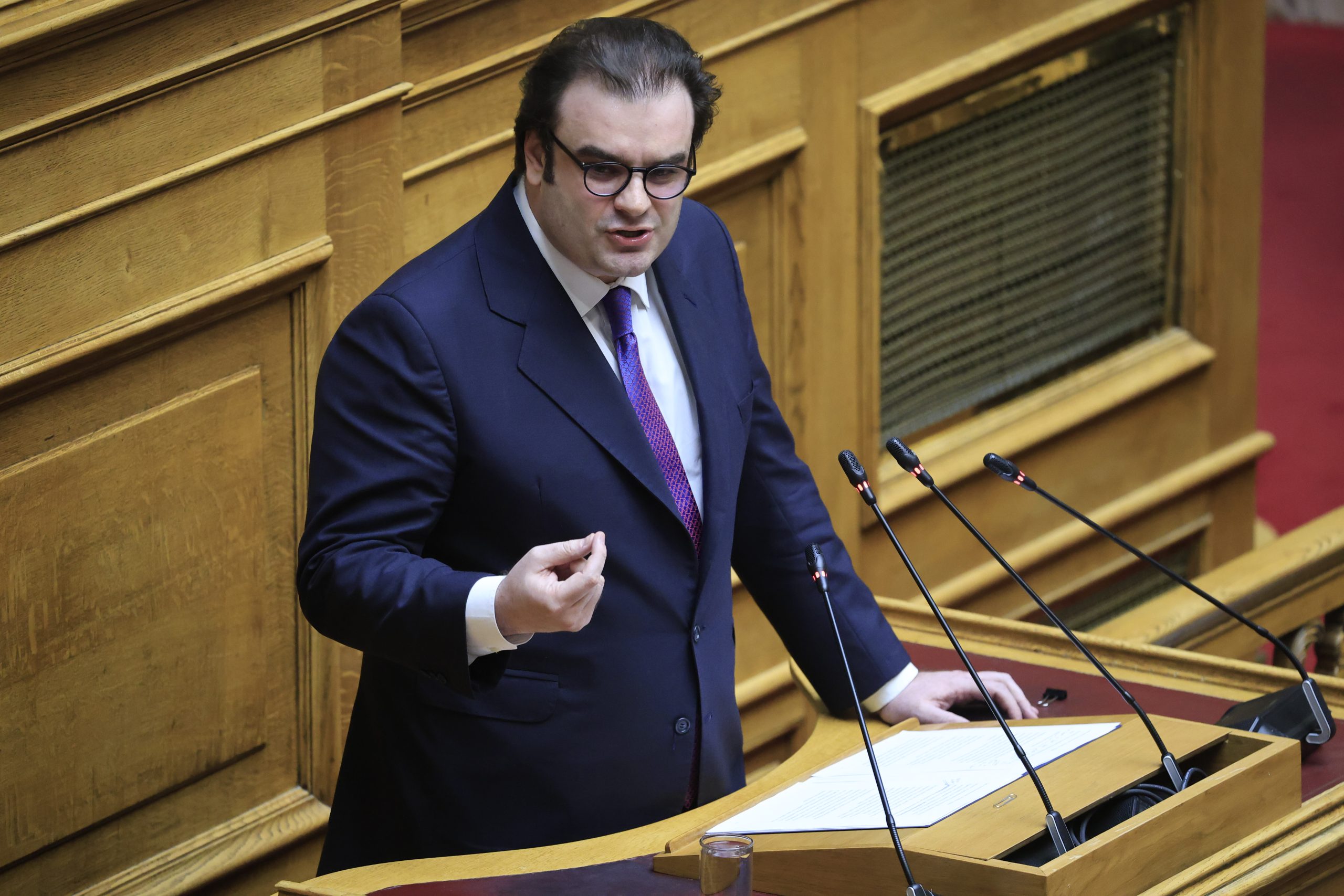 &Pi;&iota;&epsilon;&rho;&rho;&alpha;&kappa;ά&kappa;&eta;&sigmaf; &gamma;&iota;&alpha; &tau;&eta;&nu; έ&kappa;&delta;&omicron;&sigma;&eta; &delta;&epsilon;&kappa;&alpha;&epsilon;&tau;&omicron;ύ&sigmaf; &omicron;&mu;&omicron;&lambda;ό&gamma;&omicron;&upsilon;: &laquo;H &pi;&iota;&omicron; &pi;&epsilon;&iota;&sigma;&tau;&iota;&kappa;ή &alpha;&pi;ά&nu;&tau;&eta;&sigma;&eta; &sigma;&epsilon; ό&sigma;&omicron;&upsilon;&sigmaf; &alpha;&mu;&phi;&iota;&sigma;&beta;&eta;&tau;&omicron;ύ&nu; &tau;&eta;&nu; &alpha;&xi;ί&alpha; &tau;&eta;&sigmaf; &epsilon;&pi;&epsilon;&nu;&delta;&upsilon;&tau;&iota;&kappa;ή&sigmaf; &beta;&alpha;&theta;&mu;ί&delta;&alpha;&sigmaf;&raquo;