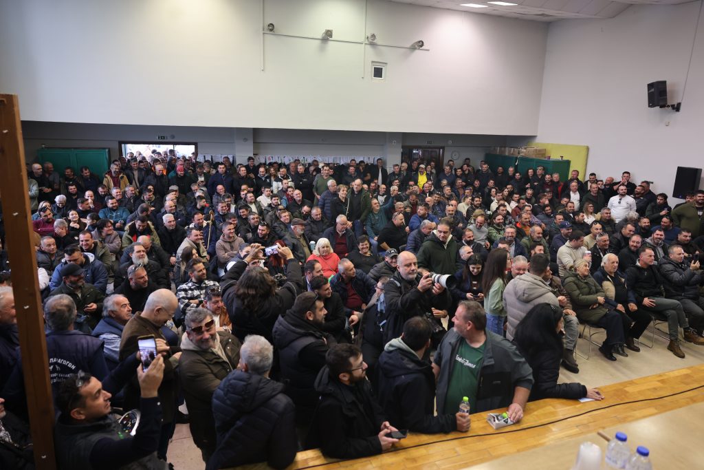 Αγρότες: Προτάσεις για περαιτέρω κλιμάκωση – Σε εξέλιξη η πανελλαδική συνέλευση στα Μάλγαρα
