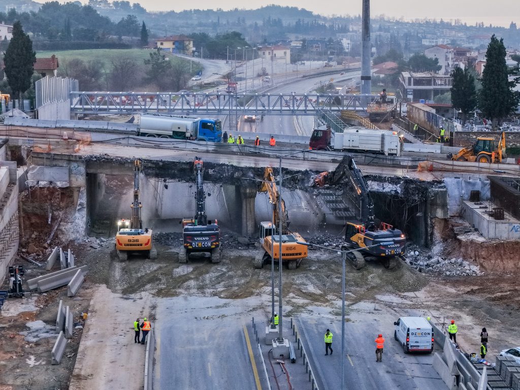 Θεσσαλονίκη: Κατεδαφίζεται η γέφυρα Πανοράματος για το FlyOver – 48ωρος αποκλεισμός και κυκλοφοριακές ρυθμίσεις