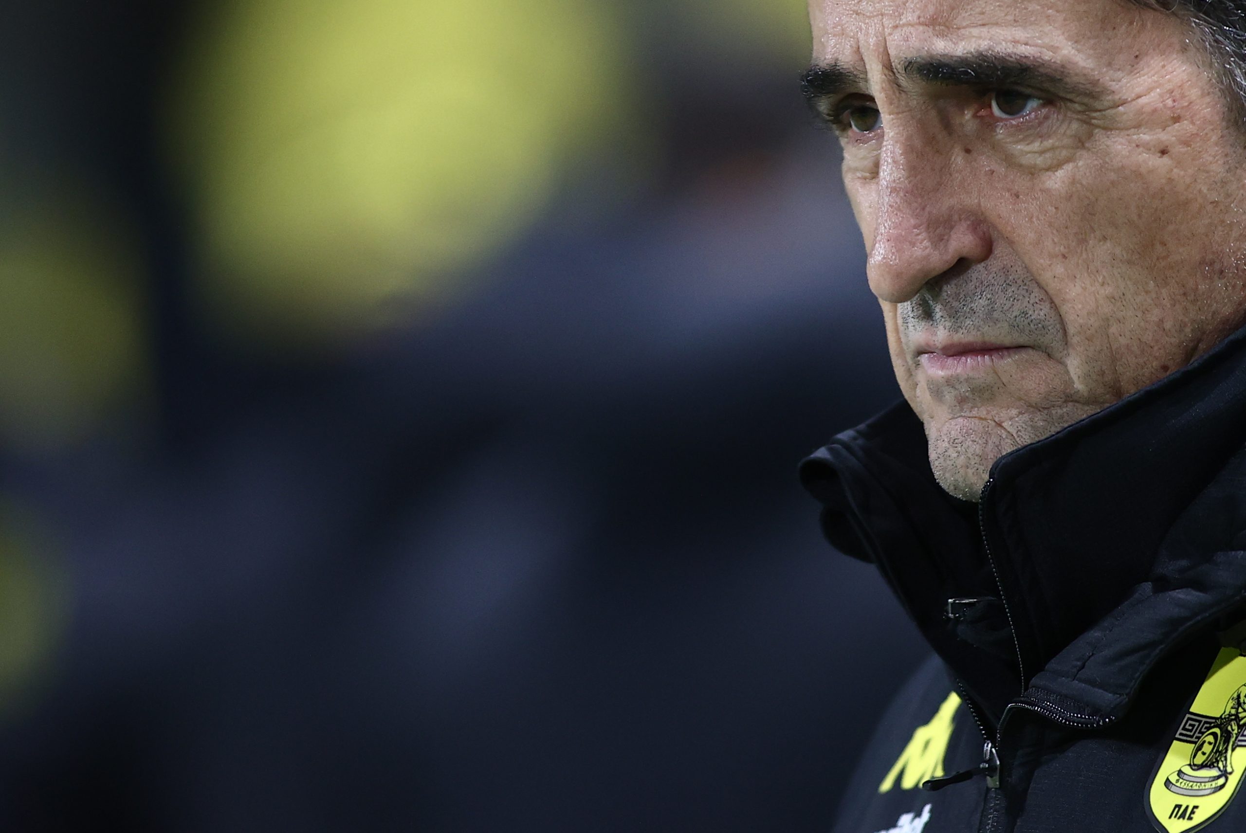 &Chi;&iota;&mu;έ&nu;&epsilon;&theta;: &laquo;&Pi;&rho;έ&pi;&epsilon;&iota; &nu;&alpha; &phi;&epsilon;&rho;&theta;ώ &kappa;&alpha;&lambda;ά&hellip;. &ndash; Έ&pi;&rho;&epsilon;&pi;&epsilon; &nu;&alpha; &tau;&omicron; &mu;&epsilon;&tau;&rho;ή&sigma;&epsilon;&iota;&raquo;