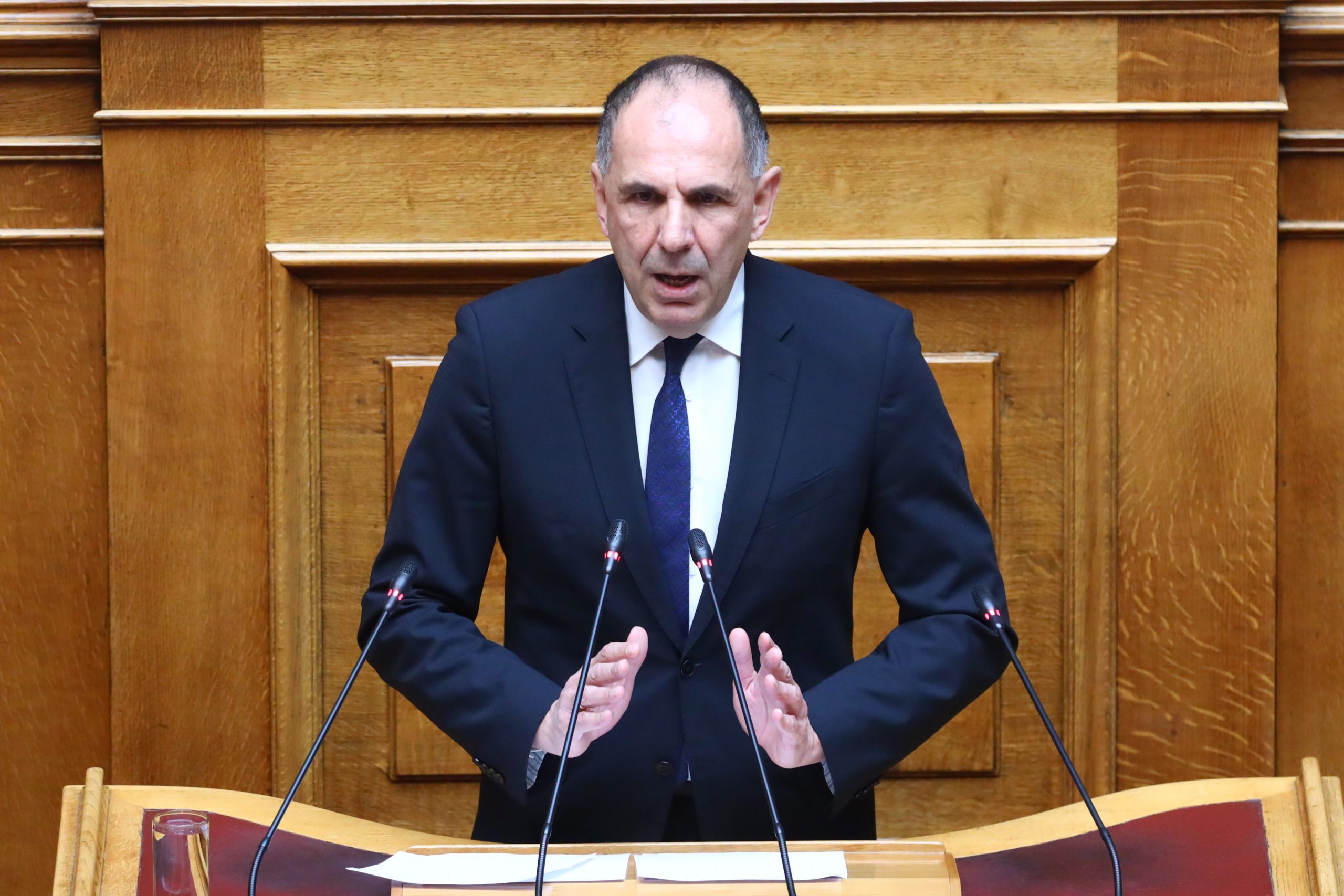 &Gamma;&epsilon;&rho;&alpha;&pi;&epsilon;&tau;&rho;ί&tau;&eta;&sigmaf;: &Theta;&alpha; έ&rho;&theta;&epsilon;&iota; &kappa;&alpha;&iota; &eta; &epsilon;&pi;έ&kappa;&tau;&alpha;&sigma;&eta; &tau;&omega;&nu; &chi;&omega;&rho;&iota;&kappa;ώ&nu; &upsilon;&delta;ά&tau;&omega;&nu; &ndash; &Delta;&epsilon;&nu; &theta;&alpha; &sigma;&upsilon;&zeta;&eta;&tau;ή&sigma;&omicron;&upsilon;&mu;&epsilon; &pi;&omicron;&tau;έ &theta;έ&mu;&alpha;&tau;&alpha; &kappa;&upsilon;&rho;&iota;&alpha;&rho;&chi;ί&alpha;&sigmaf; &tau;&eta;&sigmaf; &chi;ώ&rho;&alpha;&sigmaf;