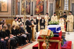 Πριγκίπισσα Ειρήνη: Το τελευταίο αντίο στην Μητρόπολη Αθηνών – Στο Τατόι η ταφή, δίπλα στον αδερφό της Κωνσταντίνο