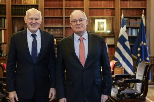 Συνάντηση Κων. Τασούλα με τον Γ. Παπανδρέου στο Προεδρικό Μέγαρο
