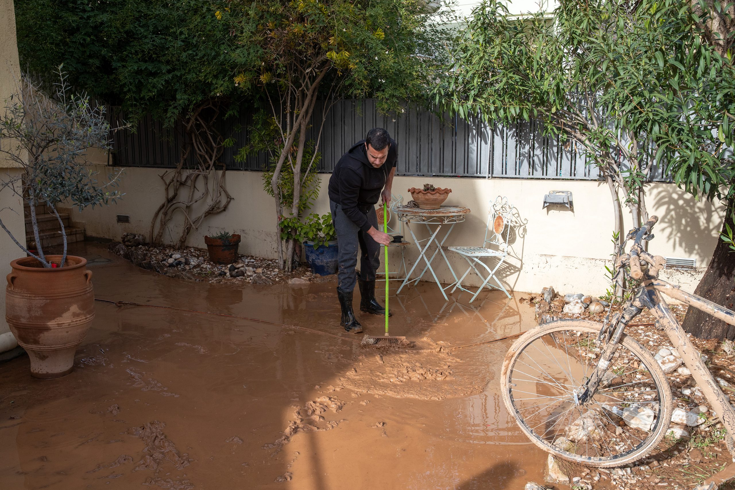 &Kappa;&alpha;&kappa;&omicron;&kappa;&alpha;&iota;&rho;ί&alpha;: &Eta; &Pi;&upsilon;&rho;&omicron;&sigma;&beta;&epsilon;&sigma;&tau;&iota;&kappa;ή &delta;έ&chi;&tau;&eta;&kappa;&epsilon; &pi;ά&nu;&omega; &alpha;&pi;ό 1.500 &kappa;&lambda;ή&sigma;&epsilon;&iota;&sigmaf; &sigma;&tau;&eta;&nu; &Alpha;&tau;&tau;&iota;&kappa;ή