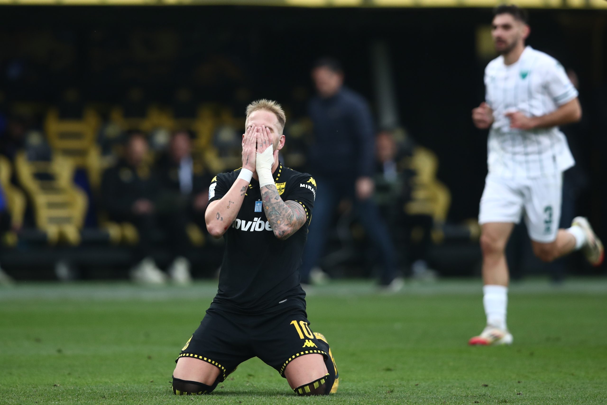 &Tau;ί &nu;&alpha; &pi;&omega; &kappa;&alpha;&iota; &tau;ί &nu;&alpha; &pi;&epsilon;&iota;&sigmaf;&hellip;