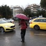 Προ των πυλών η κακοκαιρία Kristin: Πού θα χτυπήσουν καταιγίδες και ισχυρές βροχές – Τι θα γίνει στην Αττική