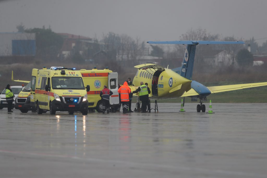Δυστύχημα στη Ρουμανία: Έφτασαν στη Θεσσαλονίκη οι δύο τραυματίες – Έτοιμο το «Παπαγεωργίου», βαρύ πένθος στον ΠΑΟΚ