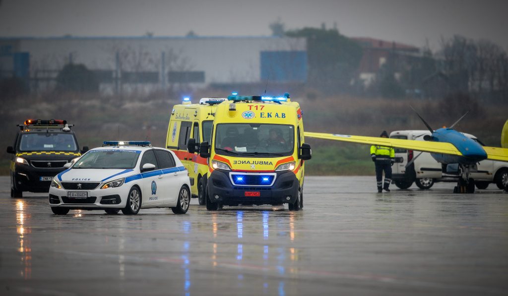 Ρουμανία: Στο αεροδρόμιο της Τιμισοάρα οι σοροί των φιλάθλων – Στο «Παπαγεωργίου» οι δύο τραυματίες