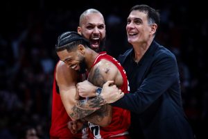 Μπαρτζώκας: «Δύο υπέροχα βράδια για τον Ολυμπιακό»