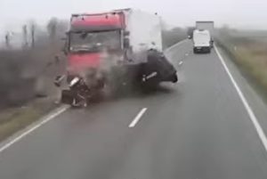 Ρουμανία: Πολύνεκρο τροχαίο με βαν – Πληροφορίες για Έλληνες οπαδούς του ΠΑΟΚ