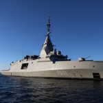 Φρεγάτα «Κίμων»: Live η υποδοχή της ελληνικής Belharra στο Σαρωνικό – Τιμές από «Αβέρωφ» και τριήρη «Ολυμπιάς»