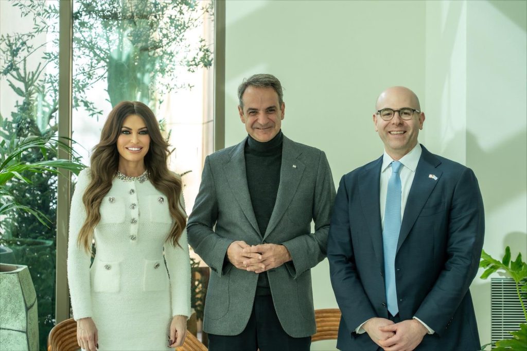 Γεύμα Μητσοτάκη με τον Διοικητή της Fed και την Γκίλφοϊλ