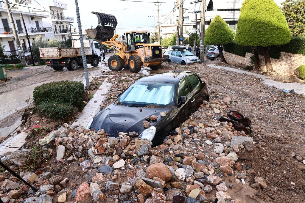Σε απόγνωση οι πλημμυροπαθείς της νοτιοανατολικής Αττικής – Τρεις μήνες μετά και ακόμη… περιμένουν τις αποζημιώσεις
