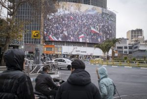 Κραυγή αγωνίας από τους Ιρανούς που ζουν στην Ελλάδα: «Αισθάνομαι πνιγμένος – Ολη η οικογένειά μου είναι εκεί»